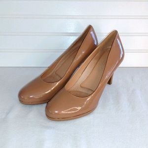 Naturalizer Beige Pump